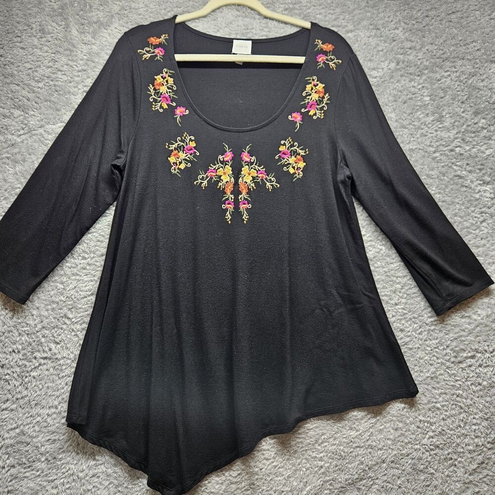 Cupio Womens Black Blouse Floral Embroidered Size Large Stretch Asymetrical